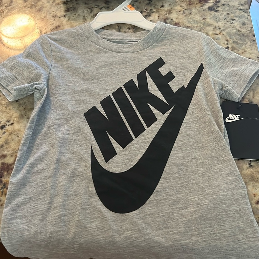 Gray Nike logo athletic cut boy  shirt